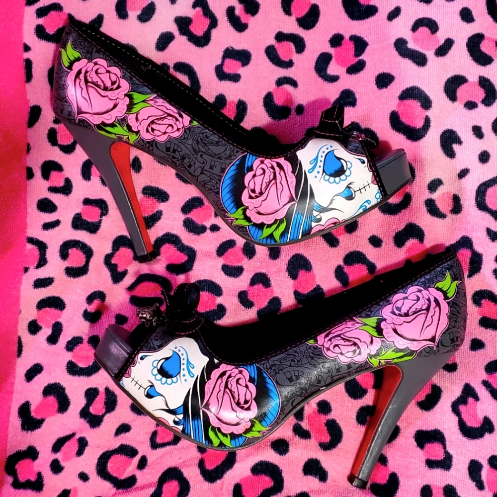 👠🌹 Iron Fist Heels 🌹👠